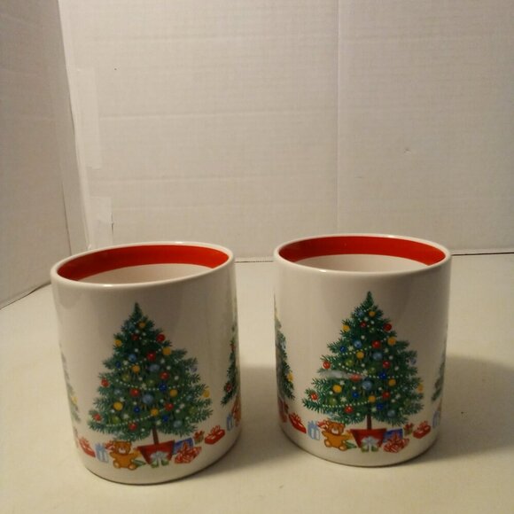 Himark Japan Mug Christmas Tree Gifts Happy Holidays Lot of 2 - Picture 3 of 9